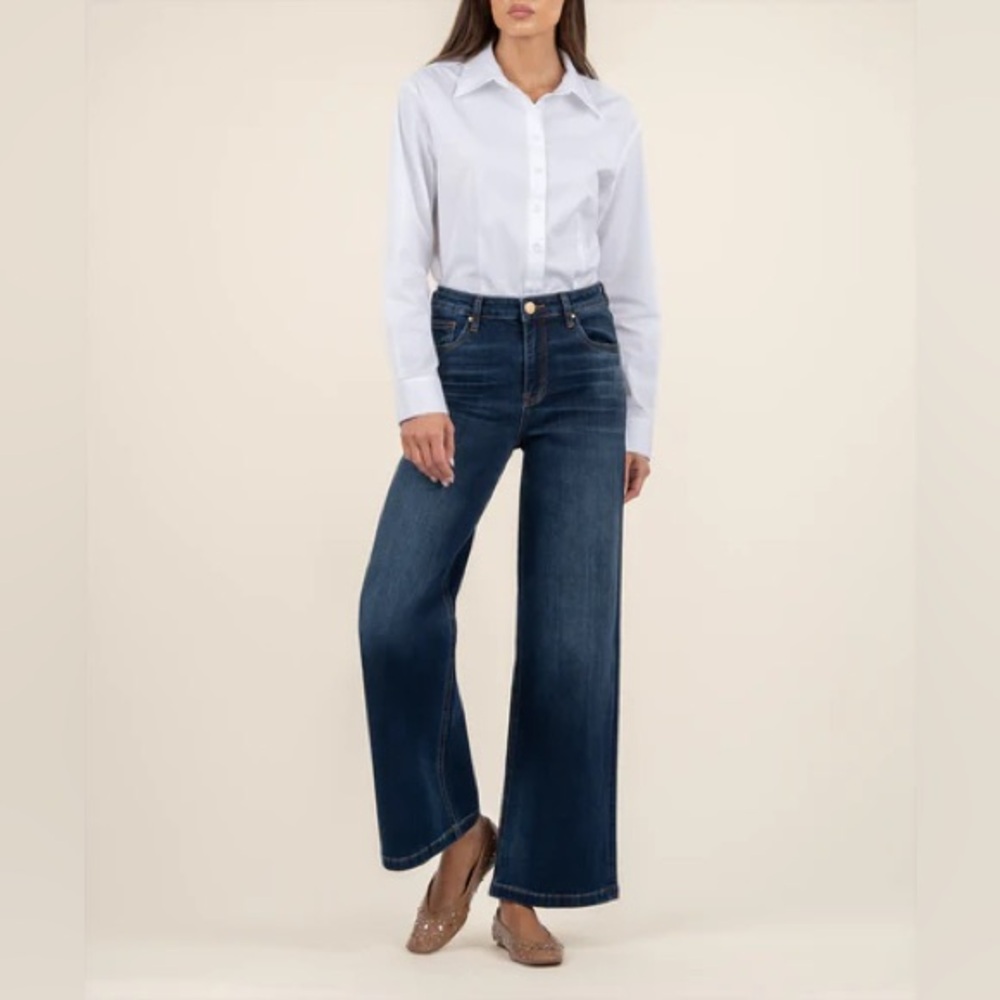 Kut from the Kloth “Jean” Wide-Leg Jeans Long